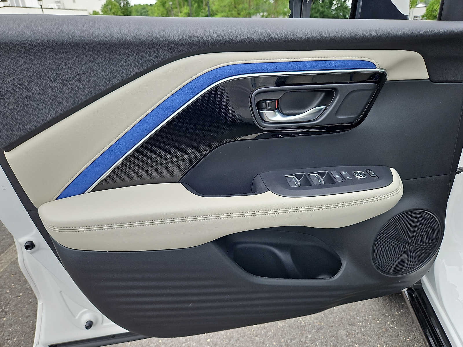Certified 2025 Acura ADX A-Spec AWD/4WD image 13