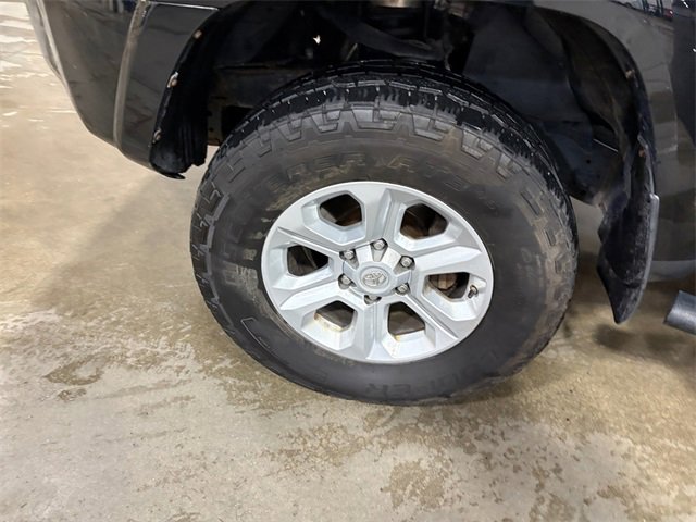 Used 2016 Toyota 4Runner SR5 image 16