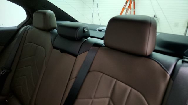 Used 2026 BMW 530i RWD image 39