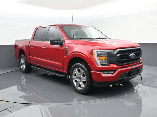 Used 2022 Ford F150 XLT w/ Equipment Group 302A High AWD/4WD image 3