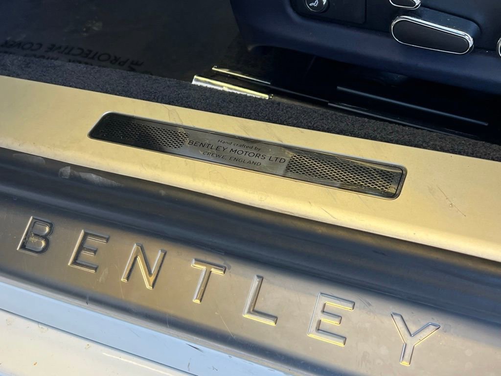 Used 2020 Bentley Continental GT image 13