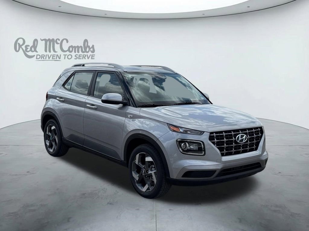 New 2026 Hyundai Venue SEL FWD image 7