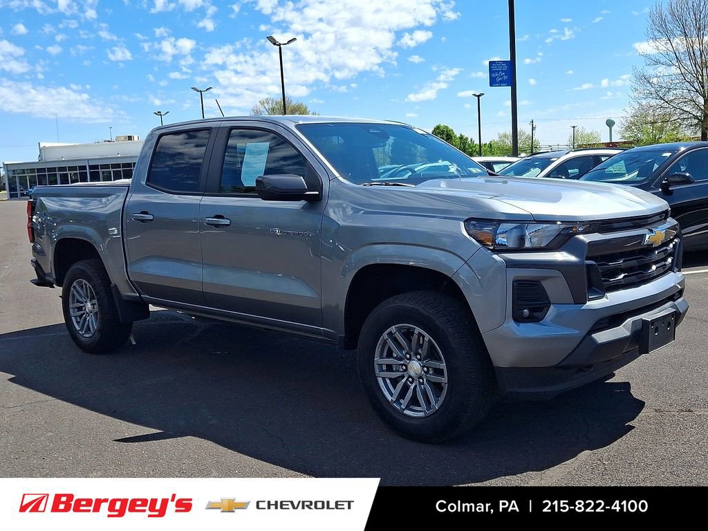 Certified 2024 Chevrolet Colorado LT w/ LT Convenience Package II AWD/4WD image 3