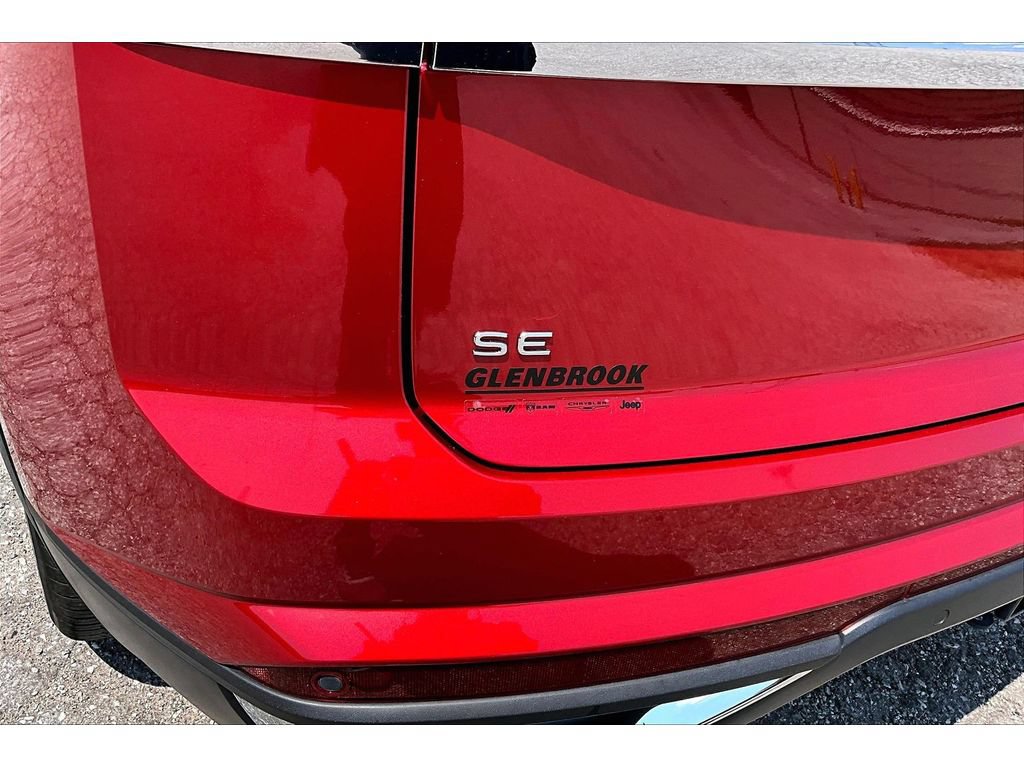 Used 2024 Volkswagen Atlas Cross Sport SE FWD image 38