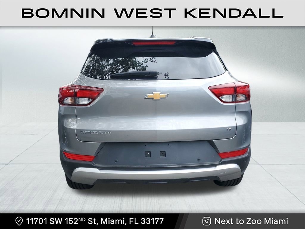 Used 2023 Chevrolet TrailBlazer LT w/ Convenience Package image 5