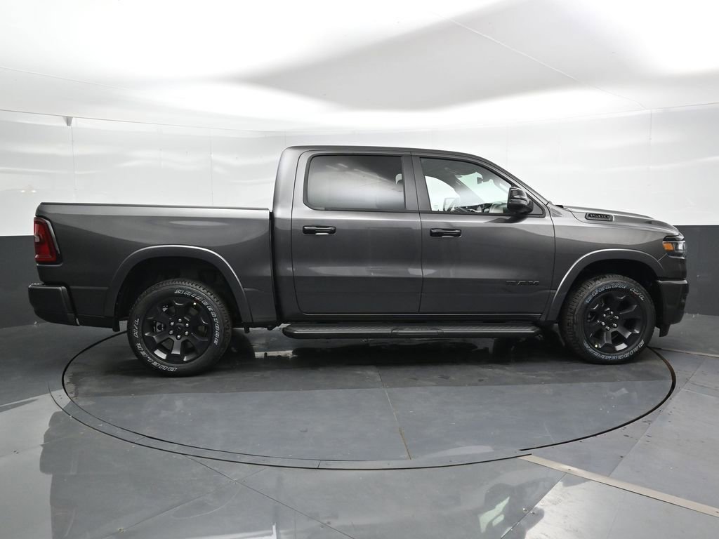 New 2026 RAM 1500 4x4 Crew Cab image 8