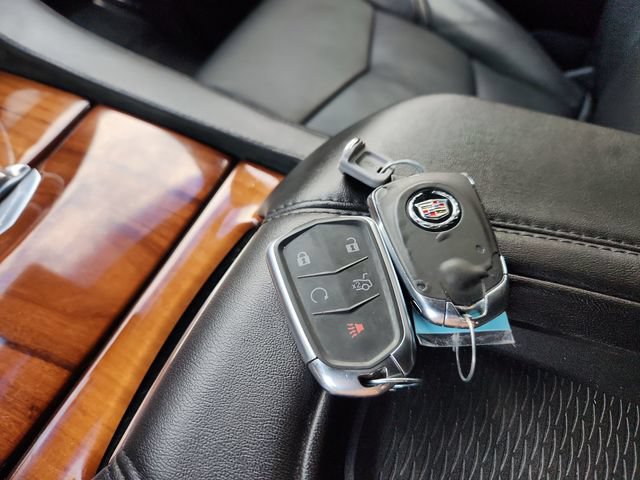 Used 2015 Cadillac Escalade Luxury AWD/4WD image 53