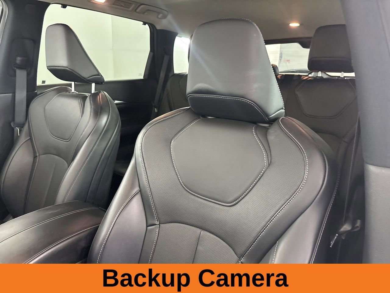 Used 2023 INFINITI QX60 Luxe w/ Vision Package image 11