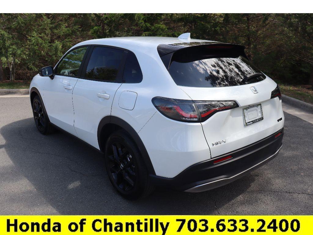 Certified 2025 Honda HR-V Sport image 5