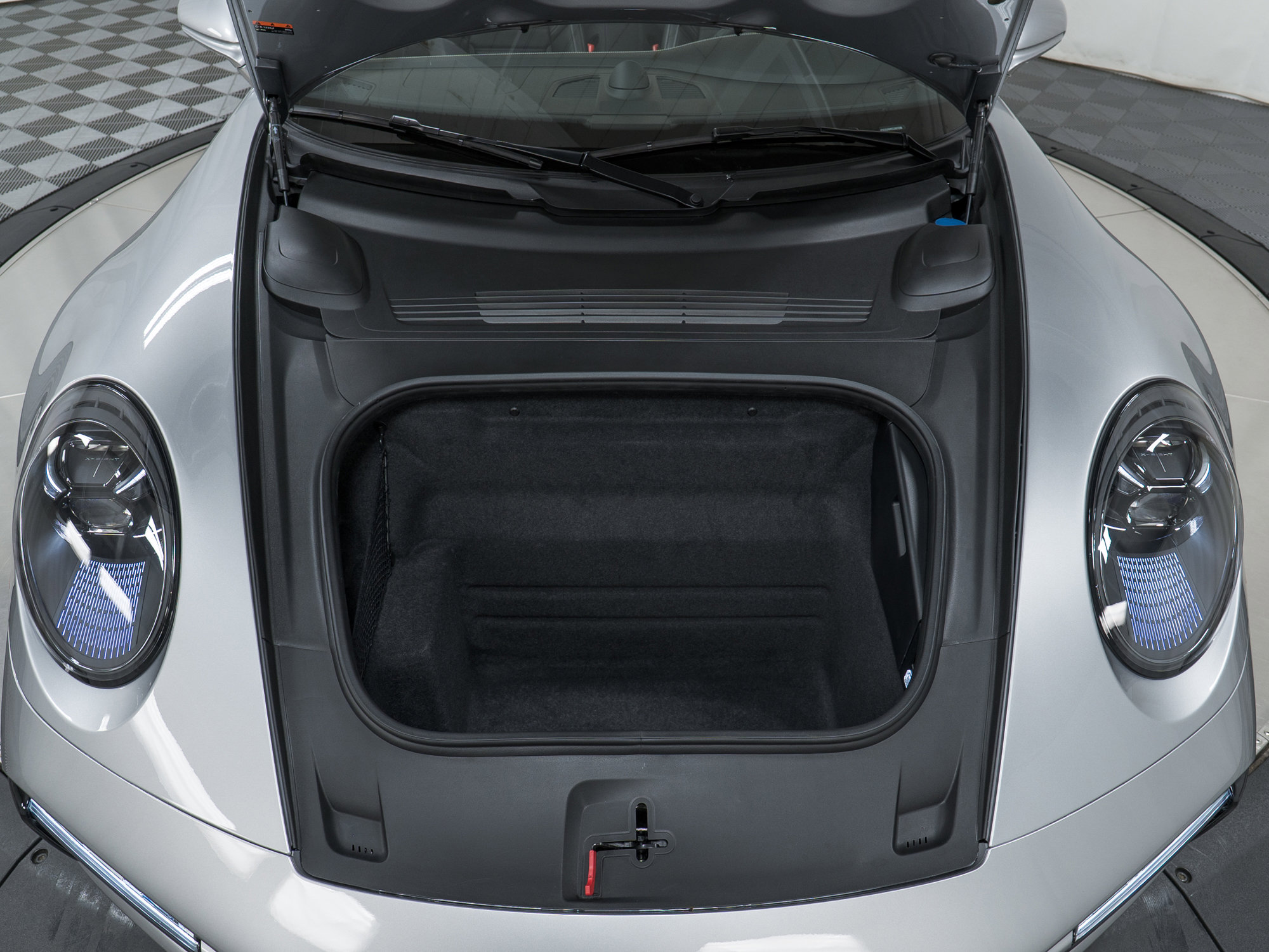 Certified 2025 Porsche 911 Turbo S AWD/4WD image 12