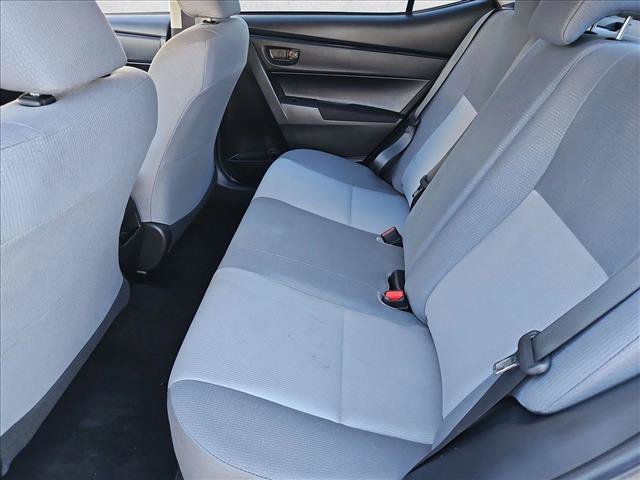 Used 2018 Toyota Corolla L w/ Carpet Mat Package (TMS) FWD image 17