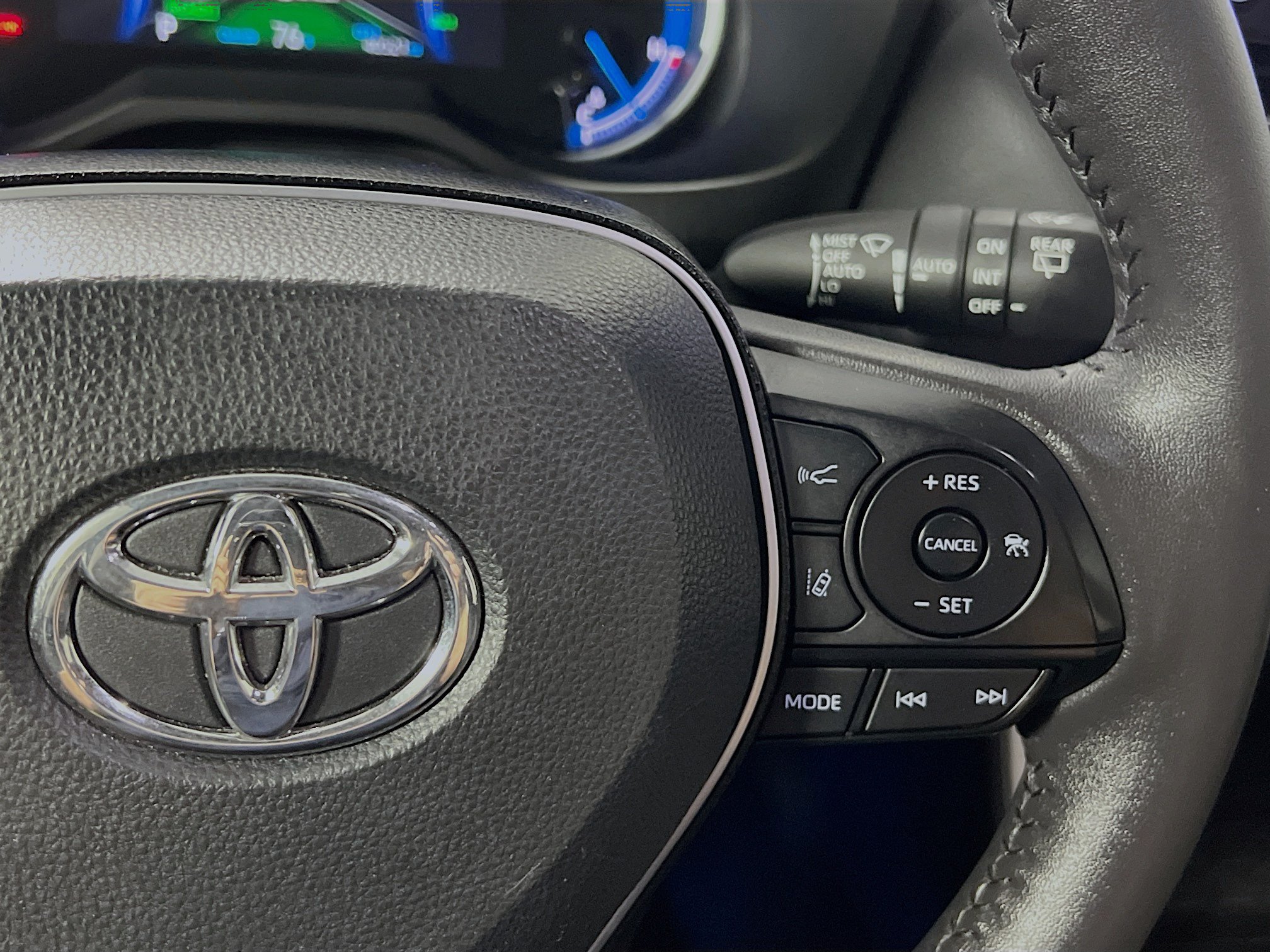 Used 2024 Toyota RAV4 XLE Premium w/ Weather Package AWD/4WD image 20