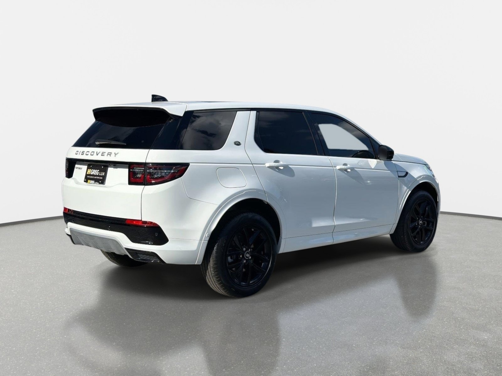 Used 2025 Land Rover Discovery Sport S AWD/4WD image 3