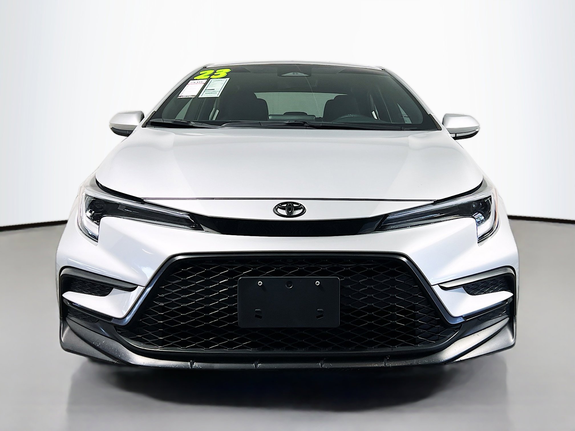 Used 2023 Toyota Corolla SE image 11