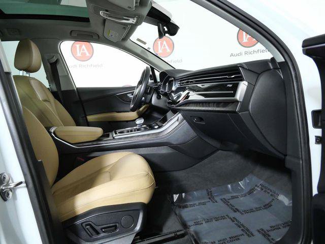 Used 2025 Audi Q7 3.0T Premium Plus AWD/4WD image 11