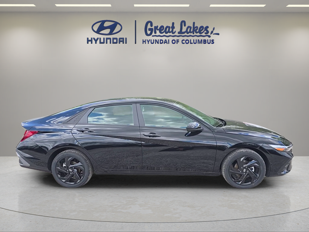 New 2026 Hyundai Elantra Sport FWD image 4