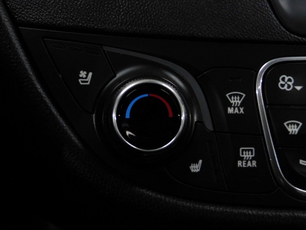 Used 2016 Chevrolet Malibu Premier w/ Driver Confidence Package II image 41