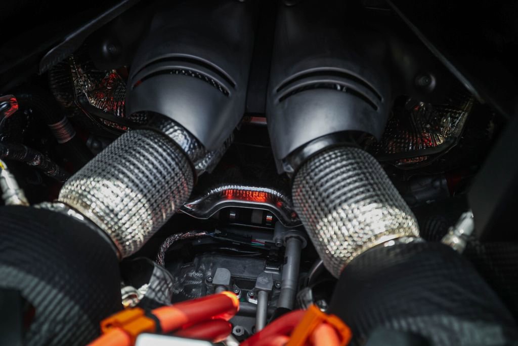 Certified 2025 Ferrari 296 GTS RWD image 24