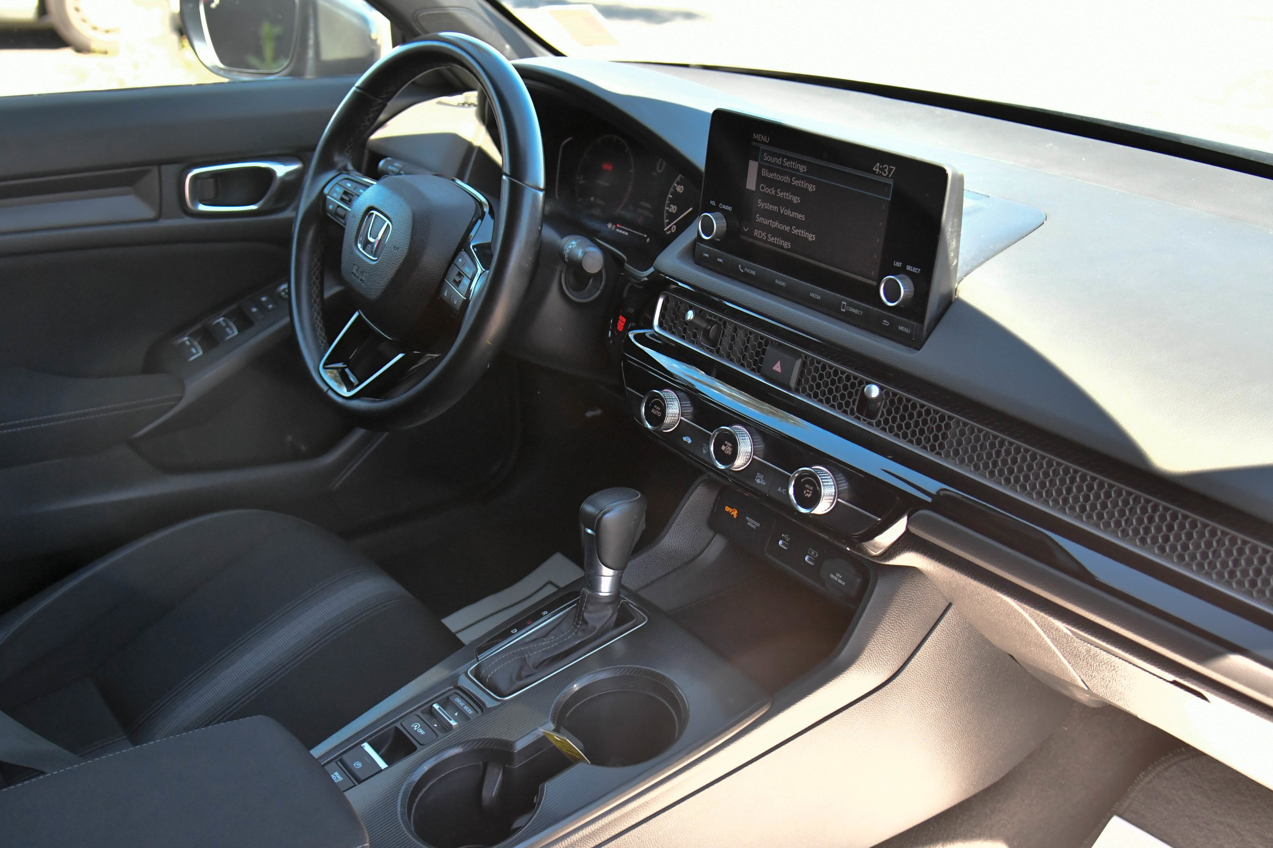 Used 2025 Honda Civic Sport image 39