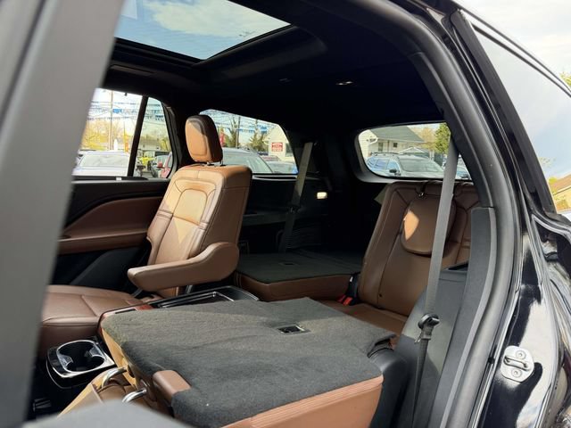 Used 2020 Lincoln Aviator Reserve w/ Equipment Group 202A AWD/4WD image 19