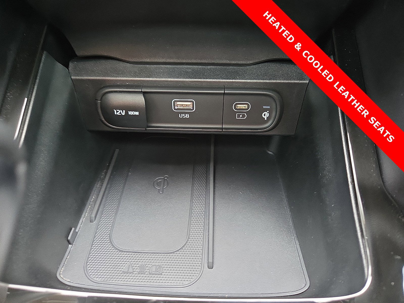 Used 2024 Kia Telluride EX image 21