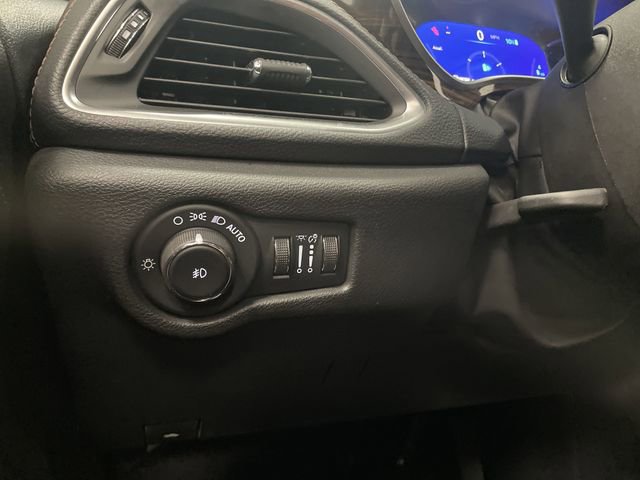 Used 2024 Chrysler Pacifica Pinnacle image 29