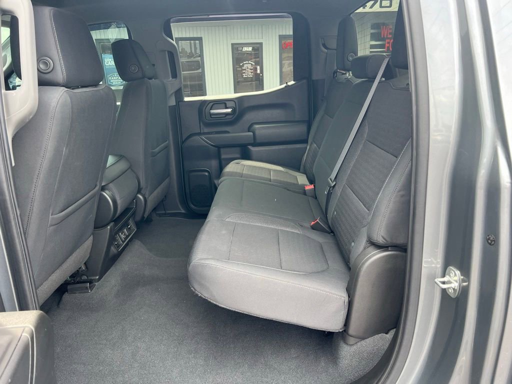 Used 2021 Chevrolet Silverado 1500 LT AWD/4WD image 17