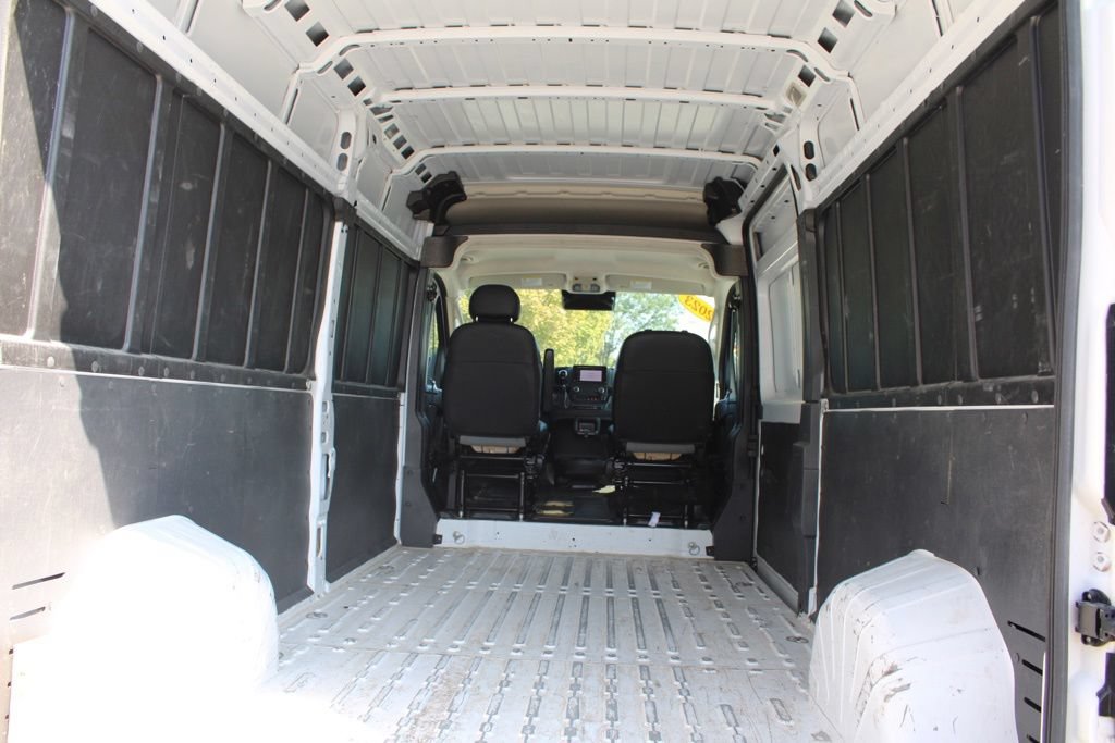 Used 2023 RAM ProMaster 2500 FWD image 10
