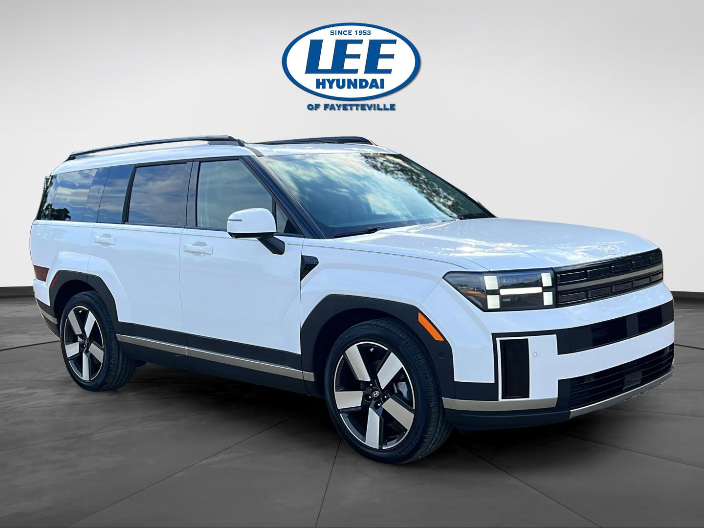 Certified 2025 Hyundai Santa Fe Limited image 1