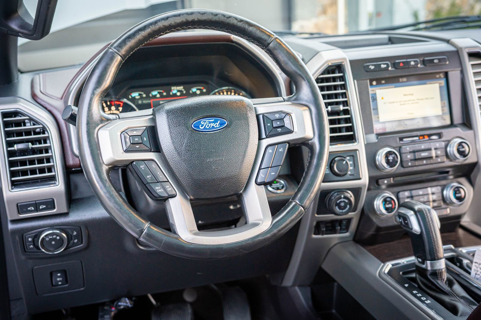 Used 2017 Ford F150 Platinum w/ Technology Package image 16