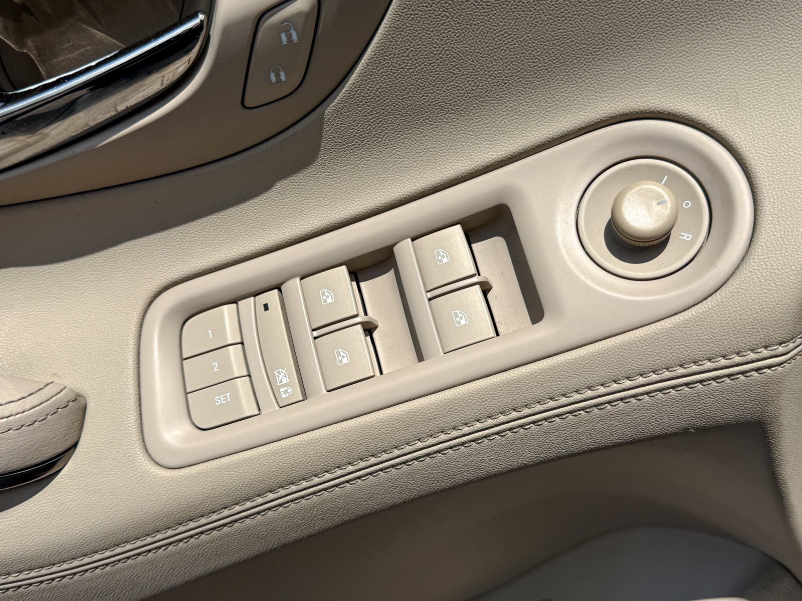 Used 2014 Buick LaCrosse Leather FWD image 17