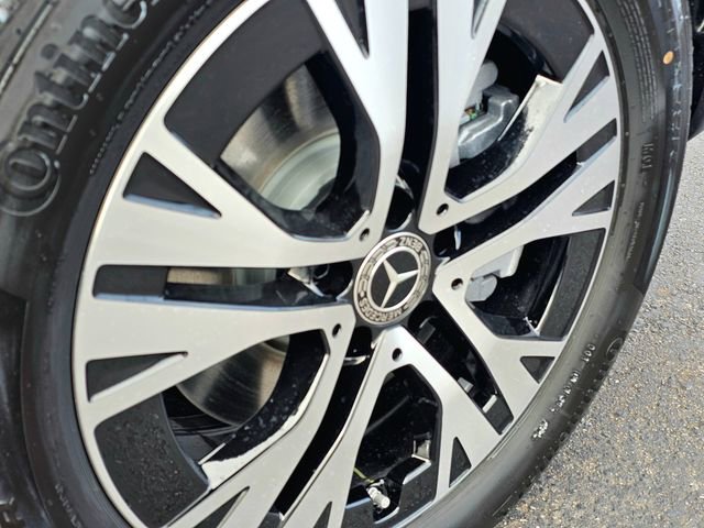 New 2026 Mercedes-Benz GLB 250 4MATIC image 6