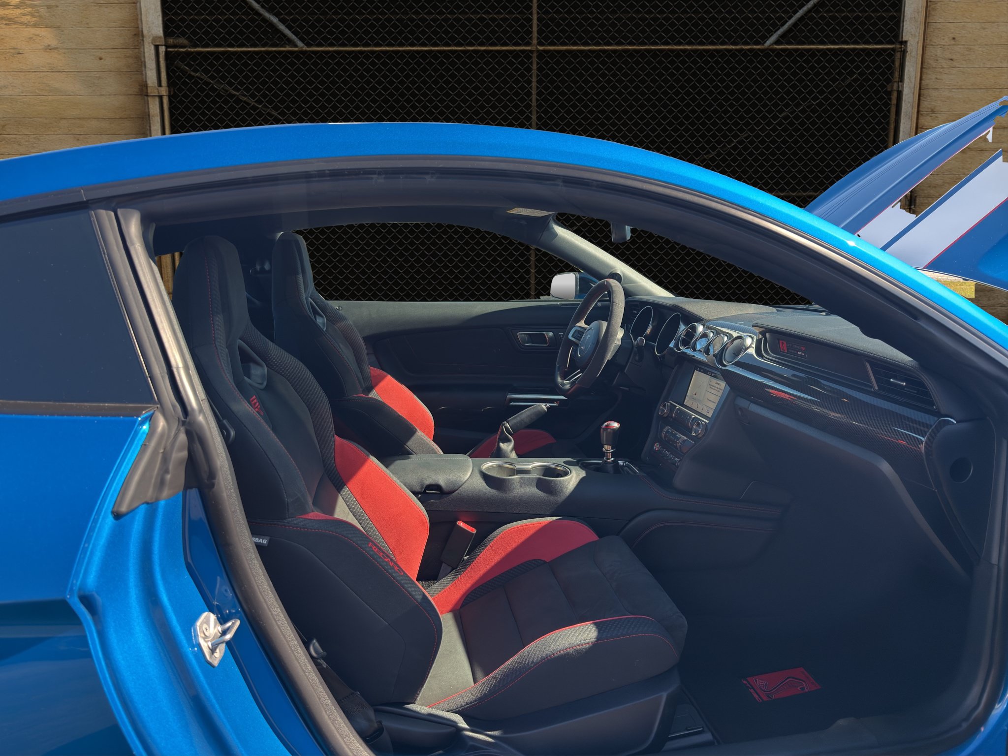 Used 2019 Ford Mustang Shelby GT350R w/ GT350R Equipment Group 920A RWD image 15
