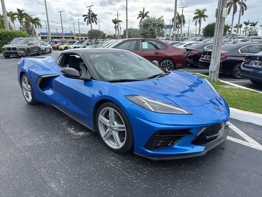 Used 2024 Chevrolet Corvette Stingray Preferred Conv w/ Stealth Interior Trim Package RWD image 3