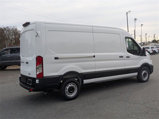 New 2026 Ford Transit 250 148 Medium Roof w/ Load Area Protection Package image 5