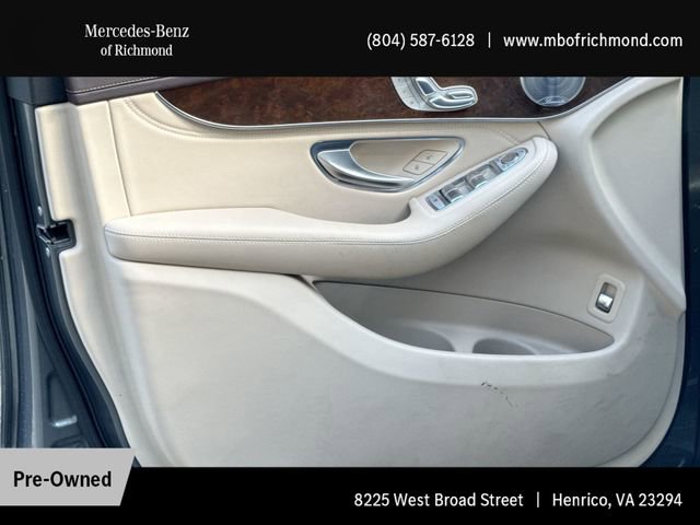 Used 2017 Mercedes-Benz GLC 300 4MATIC image 11