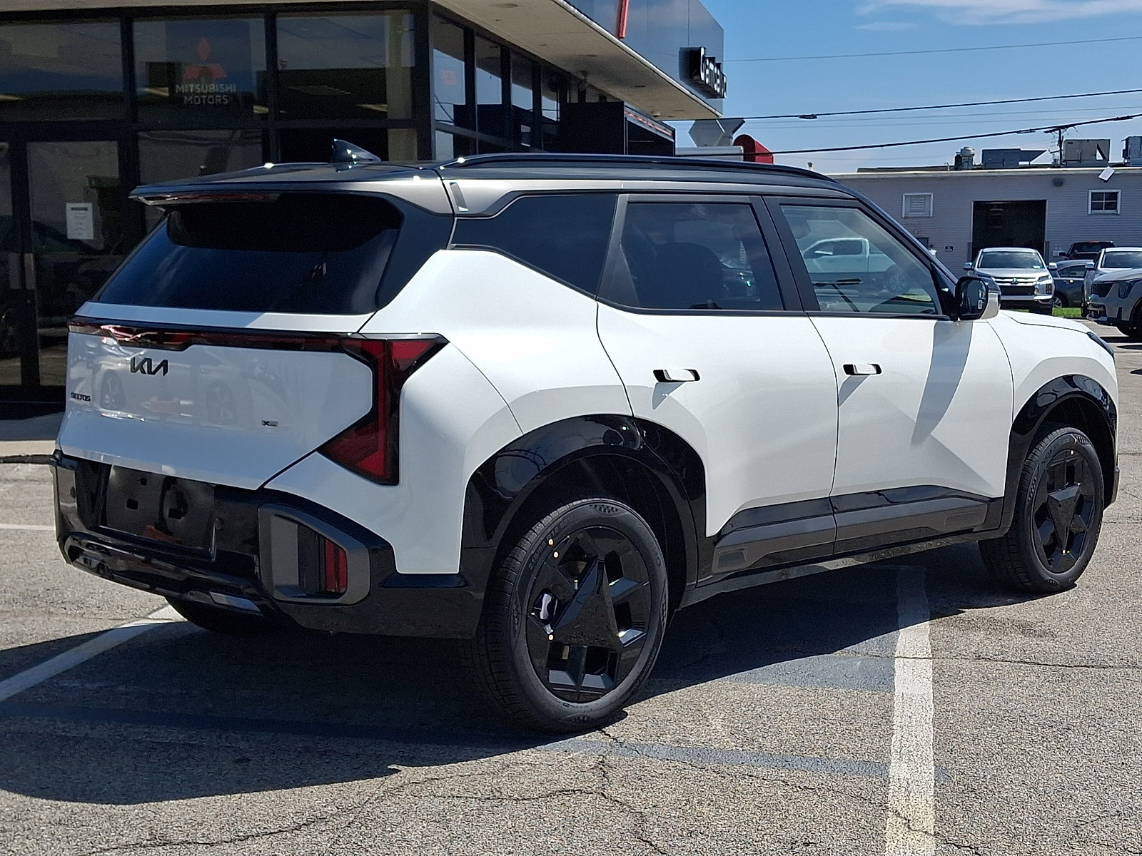 New 2027 Kia Seltos X-Line S AWD/4WD image 3
