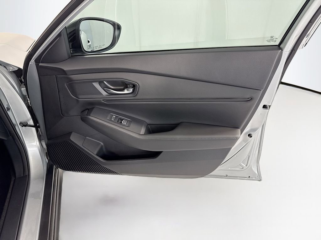 Used 2024 Honda Accord Sport image 25