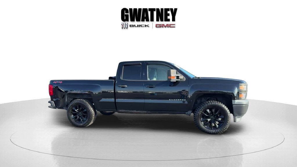Used 2015 Chevrolet Silverado 1500 W/T w/ Black Out Edition AWD/4WD image 3