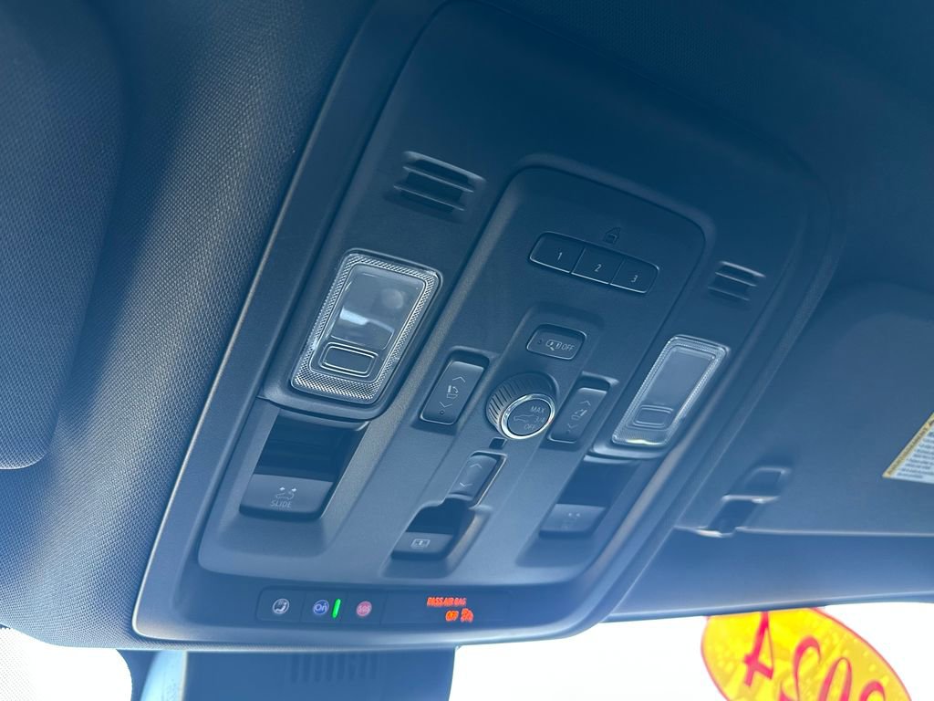 Used 2024 GMC Yukon AT4 w/ AT4 Premium Package image 72