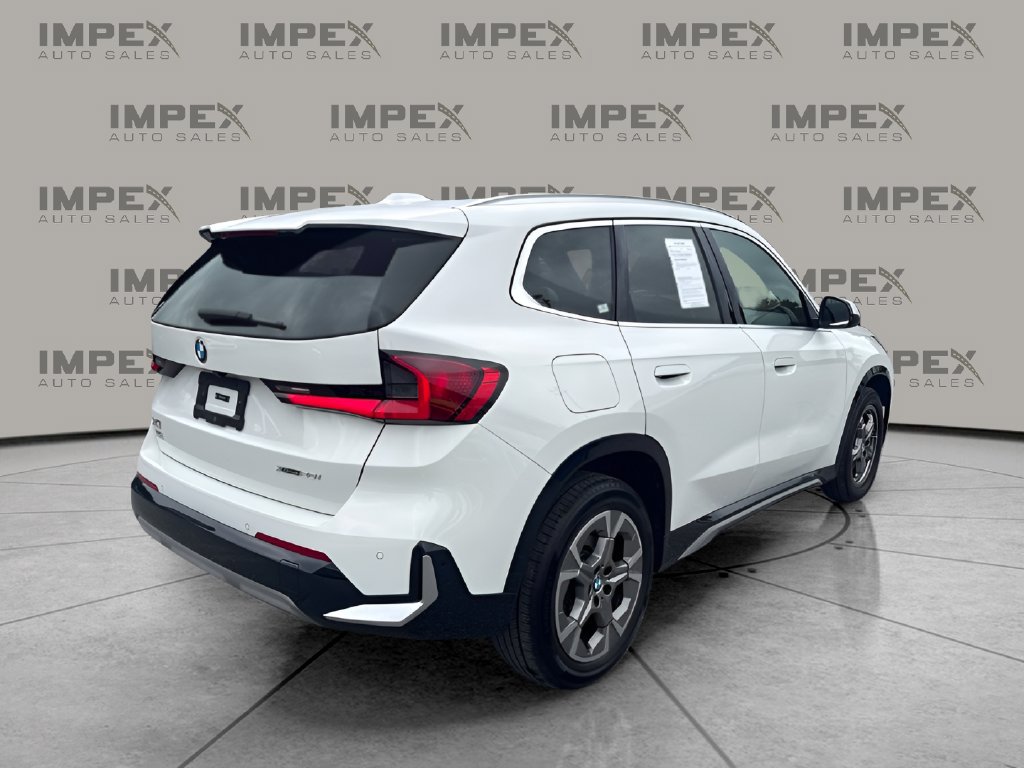 Used 2023 BMW X1 xDrive28i w/ Convenience Package AWD/4WD image 5
