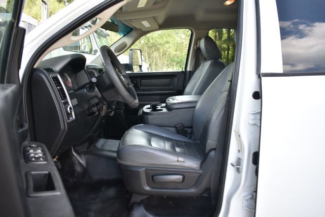 Used 2018 RAM 5500 Tradesman w/ Ambulance Prep Group RWD image 10