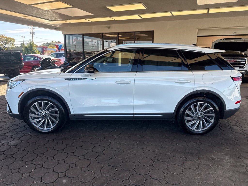 Certified 2023 Lincoln Corsair Reserve w/ Equipment Group 202A AWD/4WD image 8