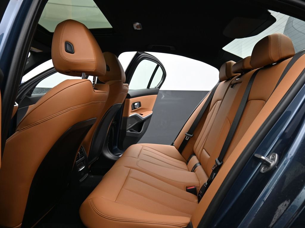 New 2025 BMW 330i xDrive Sedan w/ Premium Package image 15