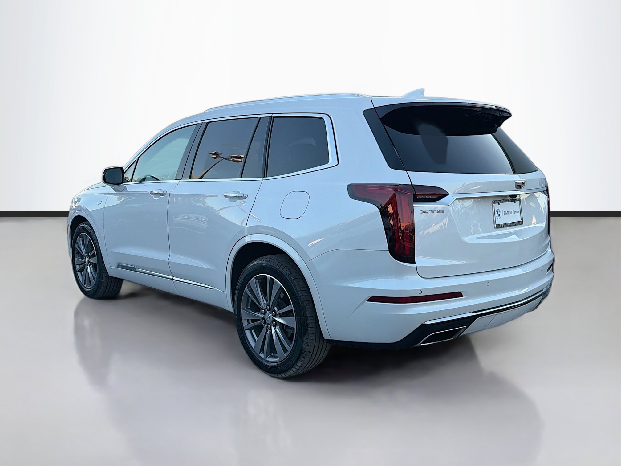 Used 2021 Cadillac XT6 Premium Luxury image 5