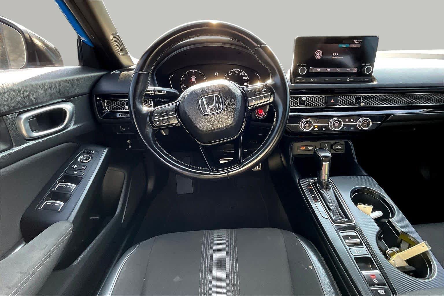 Used 2023 Honda Civic Sport image 6