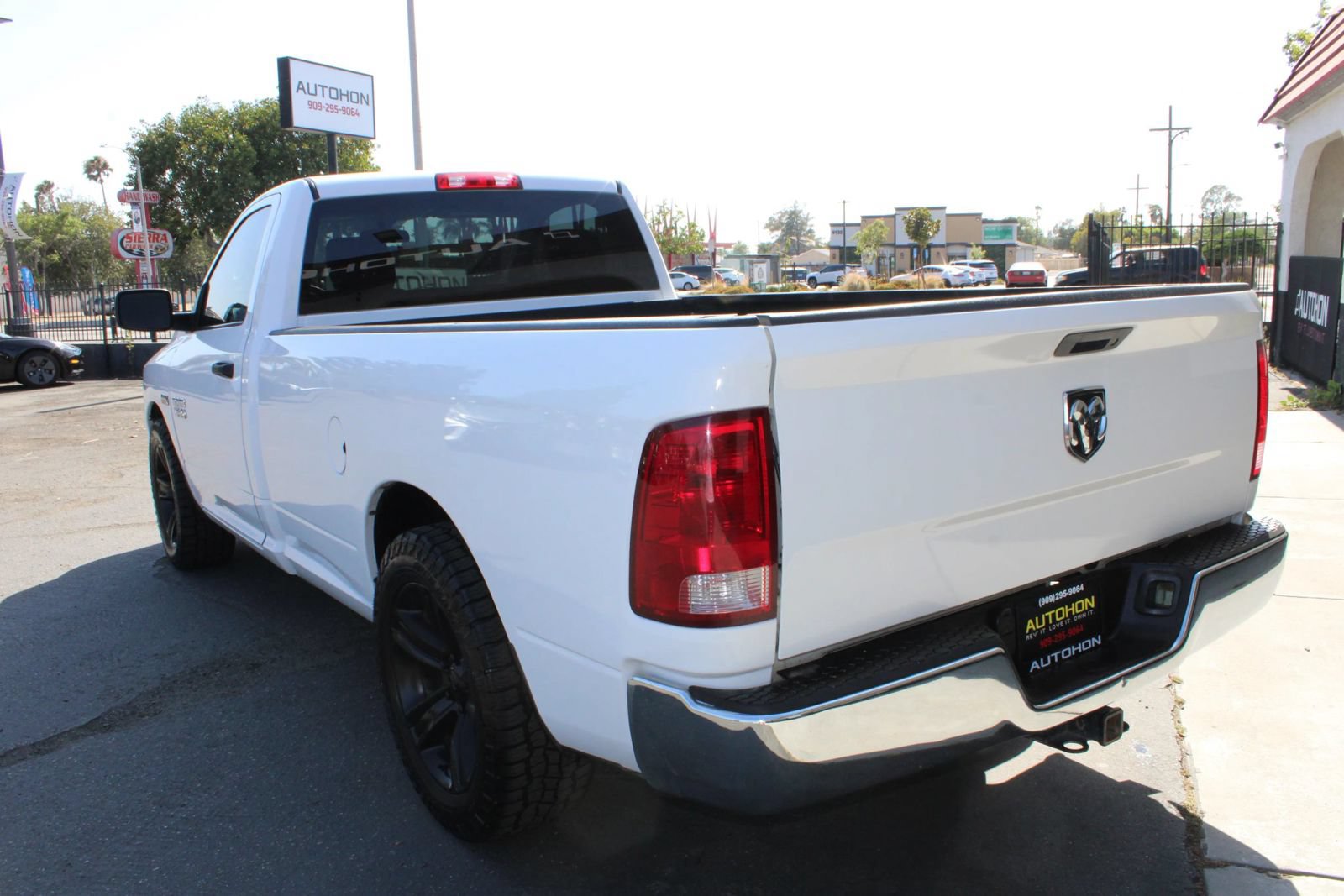 Used 2017 RAM 1500 Tradesman w/ Power & Remote Entry Group RWD image 31