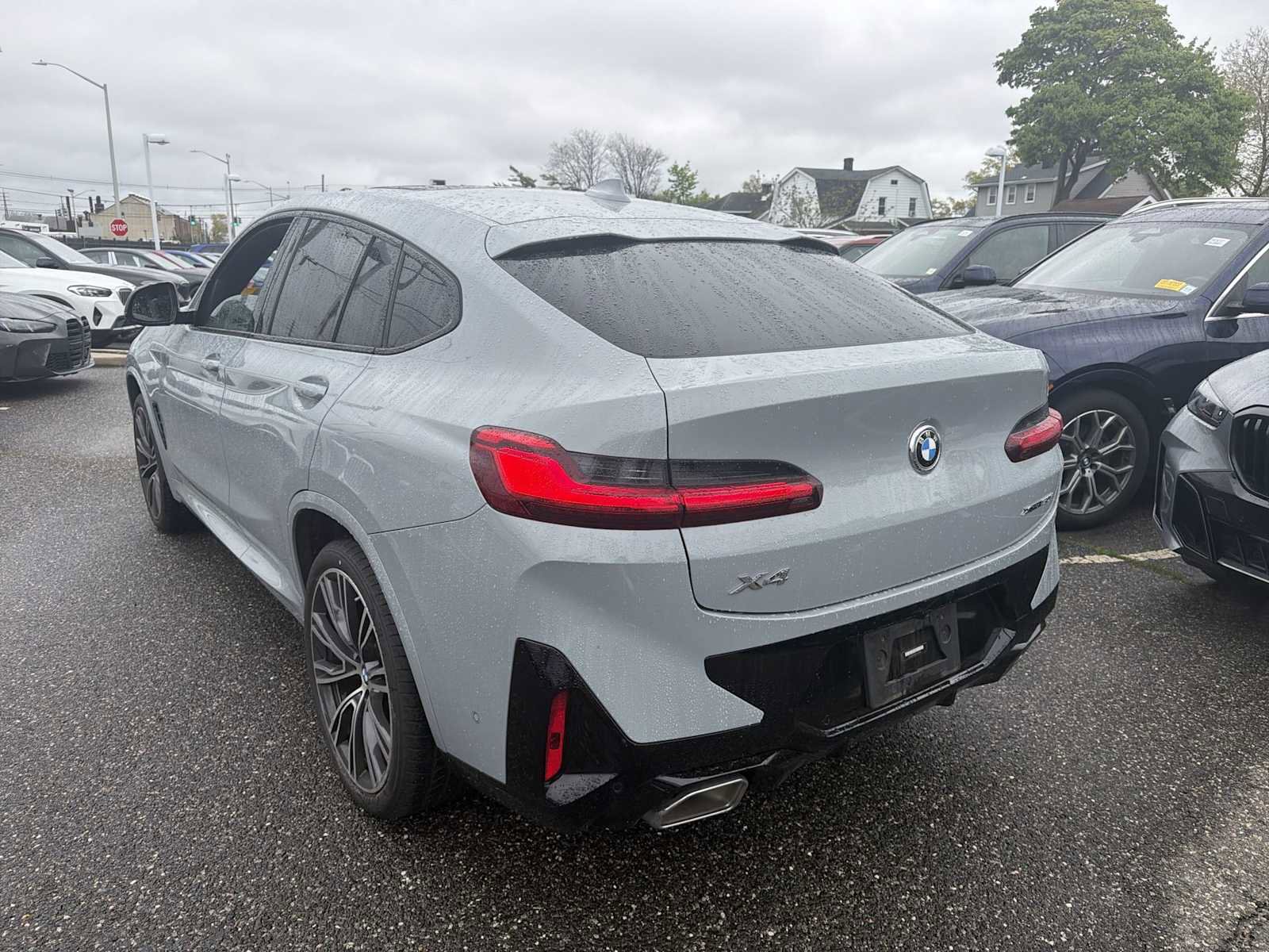 Certified 2023 BMW X4 xDrive30i w/ M Sport Package AWD/4WD image 9