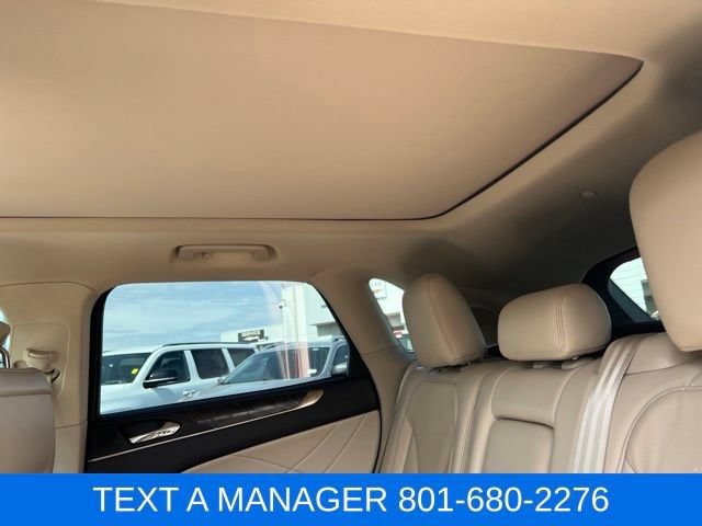 Used 2018 Lincoln MKC Reserve AWD/4WD image 34