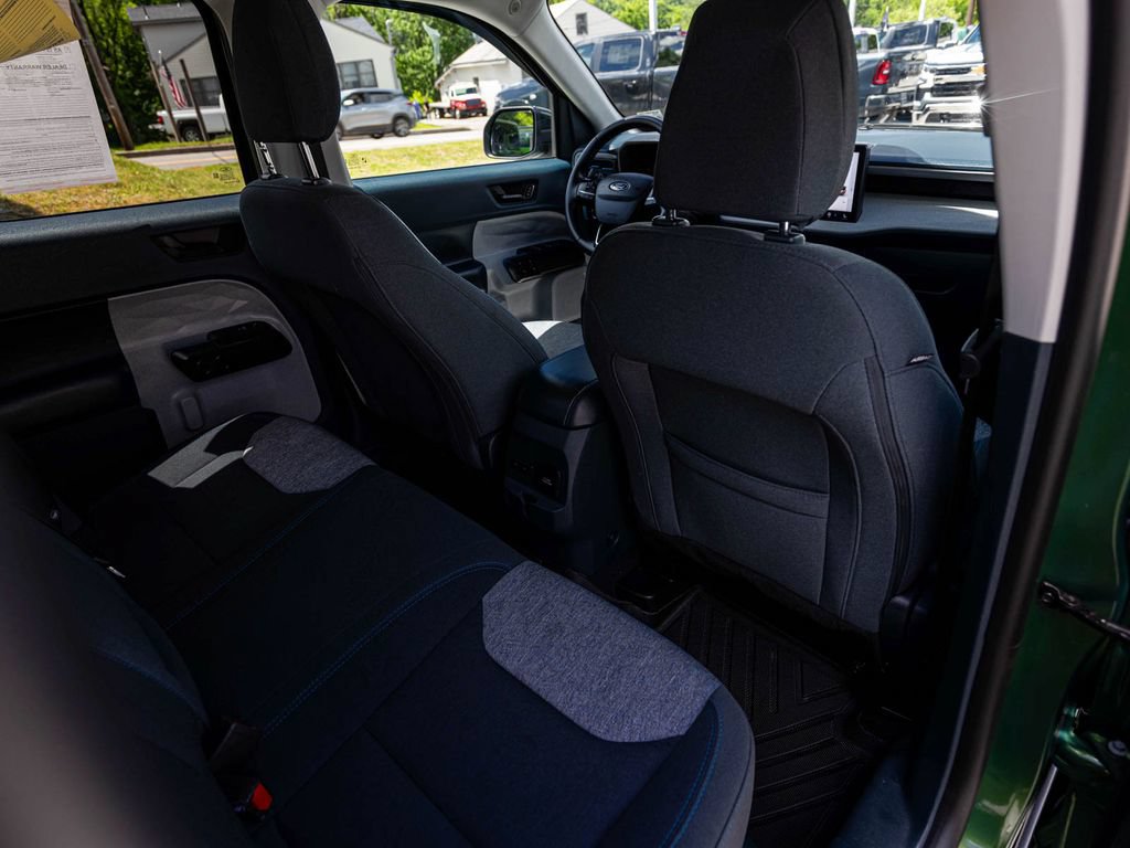 Used 2025 Ford Maverick XLT w/ XLT Luxury Package AWD/4WD image 29